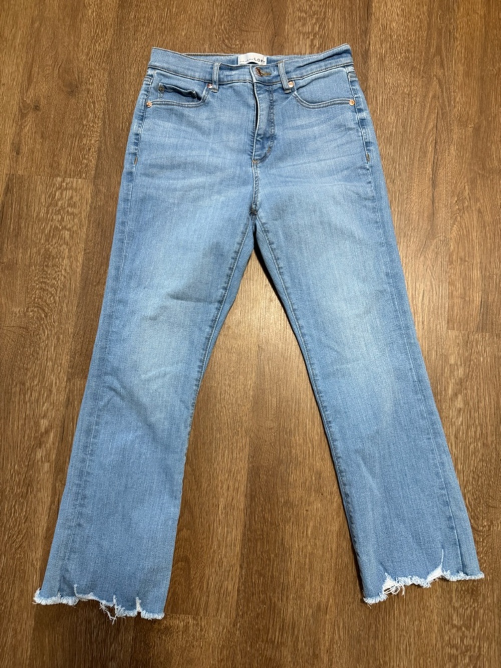 LOFT Women's Light Blue Denim Cropped Jeans Raw Hem Stretch Button Zip
